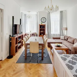 Old Town Square Aparthotel Prague