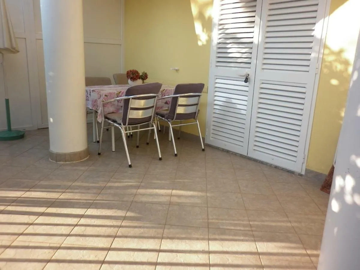 Apartments Gojka Miocevic Biograd Na Moru